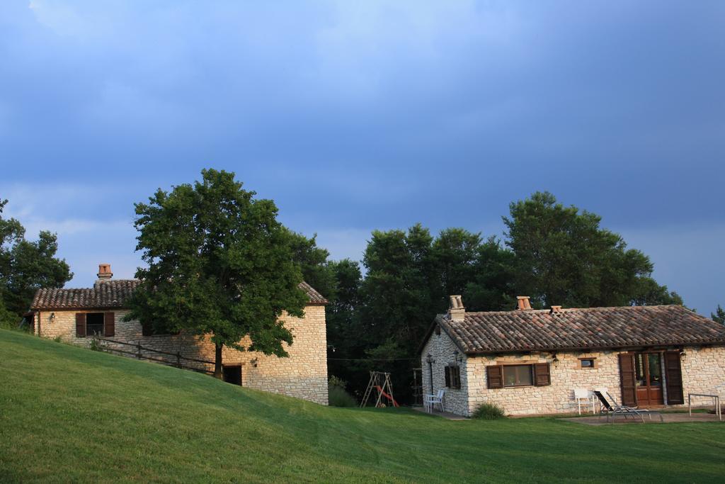 Agriturismo Valdifiori Sassoferrato Exterior photo
