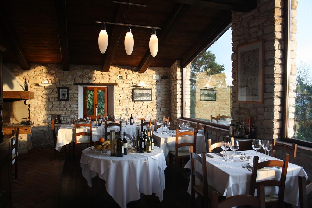 Agriturismo Valdifiori Sassoferrato Exterior photo